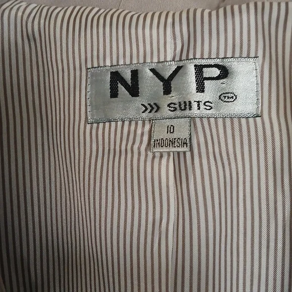 NYP Collection Beige Jacket - Picture 2 of 7